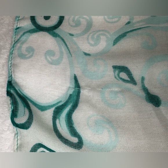 💥3/$20 Charming Charlie Scarves Bundle Pink & Teal- OR use as table runners - Picture 10 of 15